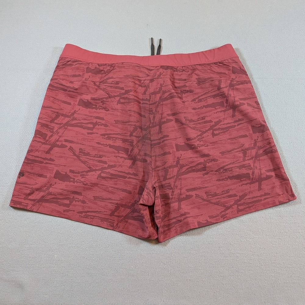 Public Rec Mens Size 42 Athletic Shorts Red Camo‎ Performance Gym Workout
